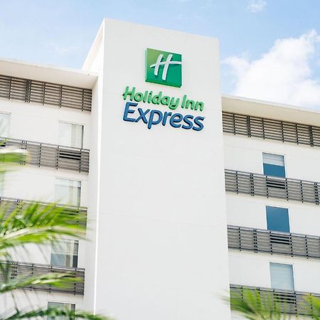 Holiday Inn Express Tegucigalpa, An Ihg Hotel Ngoại thất bức ảnh